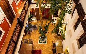 Riad Sable Chaud